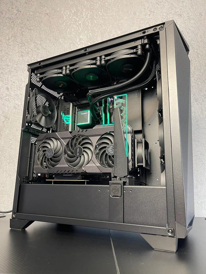Custom Gaming PC/ Ryzen 9 9900X/ 32GB/ 2TB SSD NVMe/ RTX 5090 - Image 5