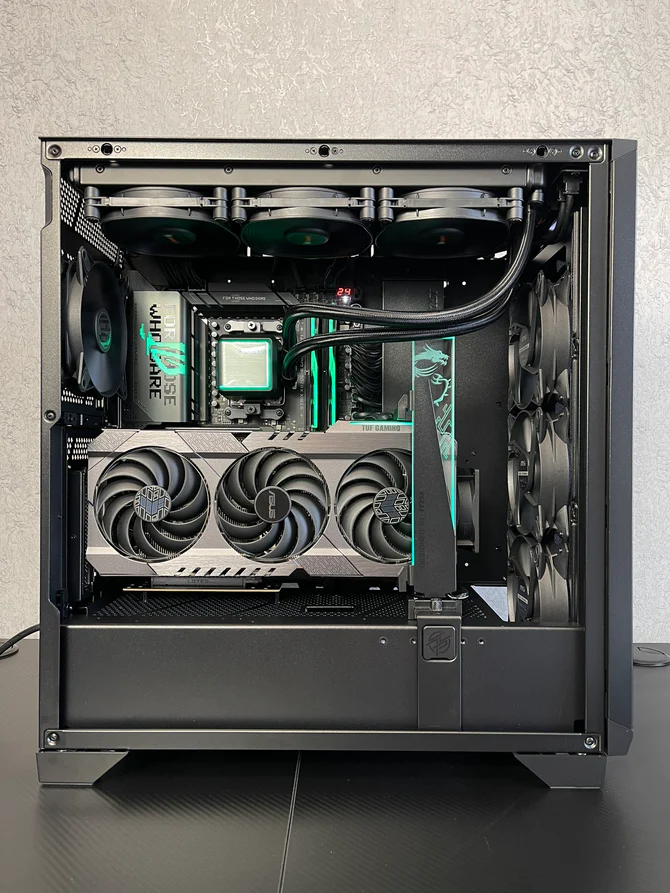 Custom Gaming PC/ Ryzen 9 9900X/ 32GB/ 2TB SSD NVMe/ RTX 5090 - Image 7