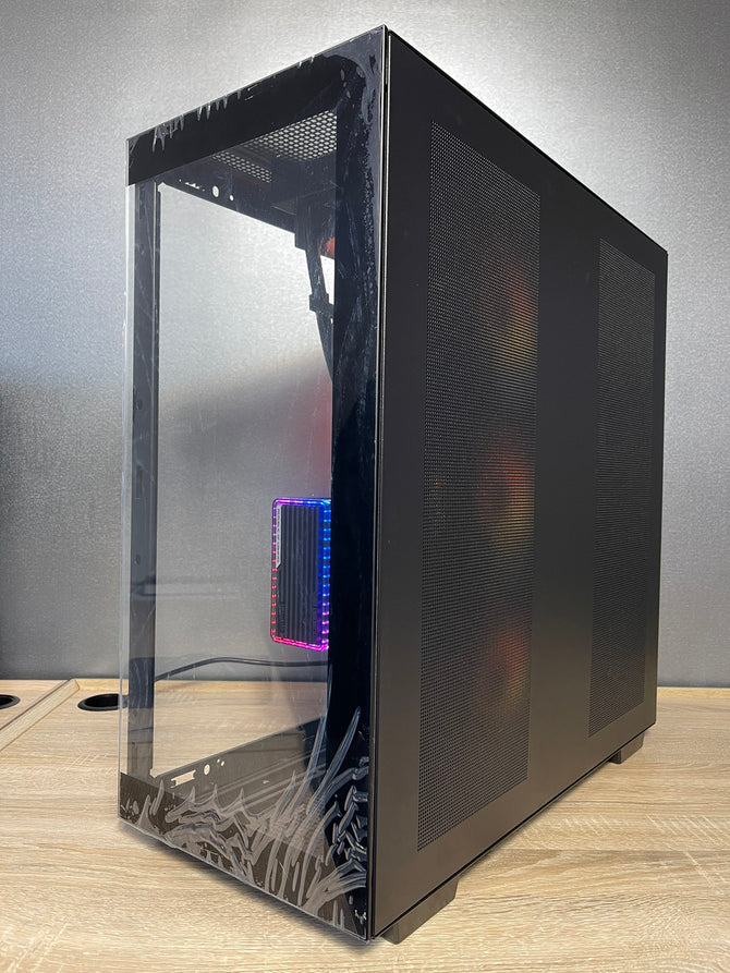 Custom Gaming PC/ Ryzen 7 7800X3D/ 32GB/ 1TB SSD NVMe/ RTX 5090 - Image 6